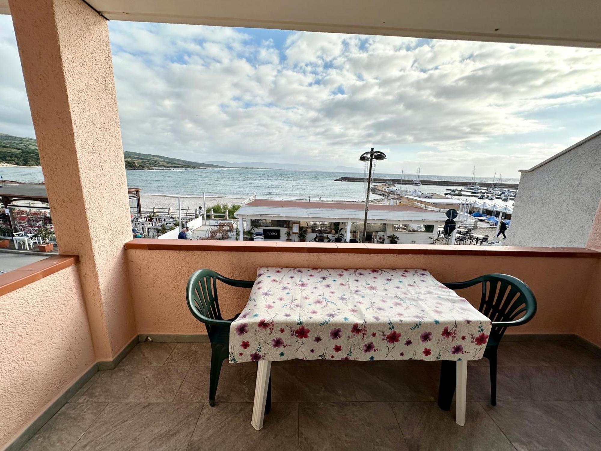 Approdo Apartments 이솔라 로사 외부 사진